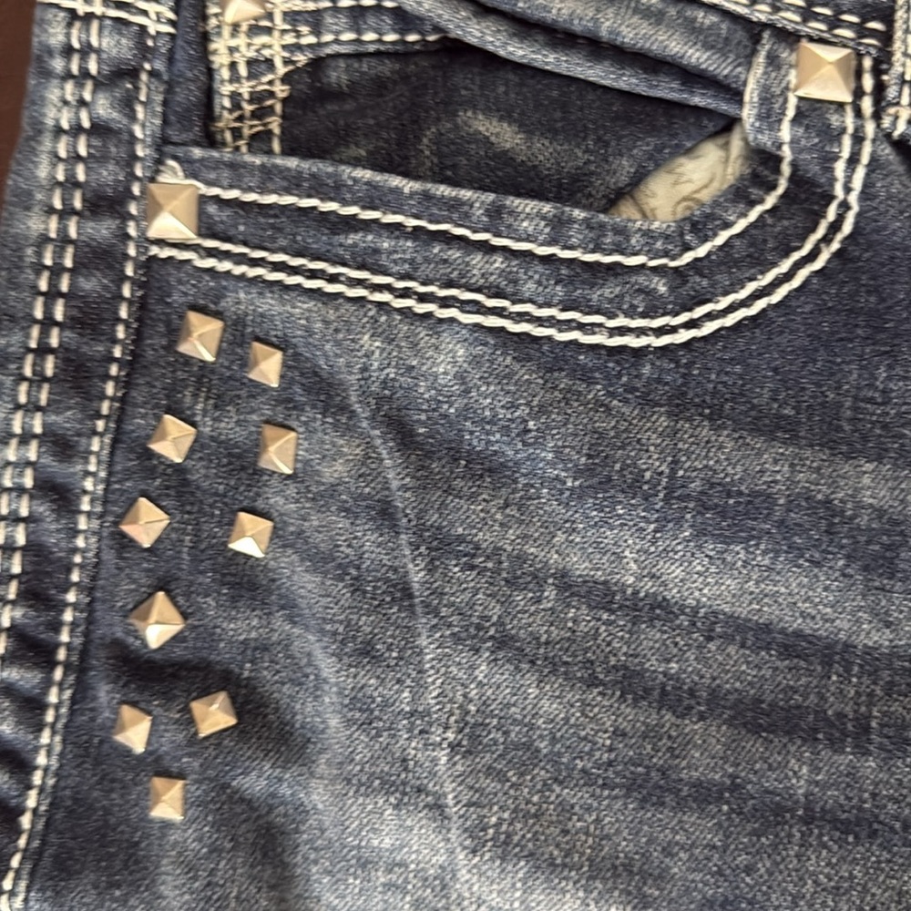 Maurices jeans - Picture 2 of 9